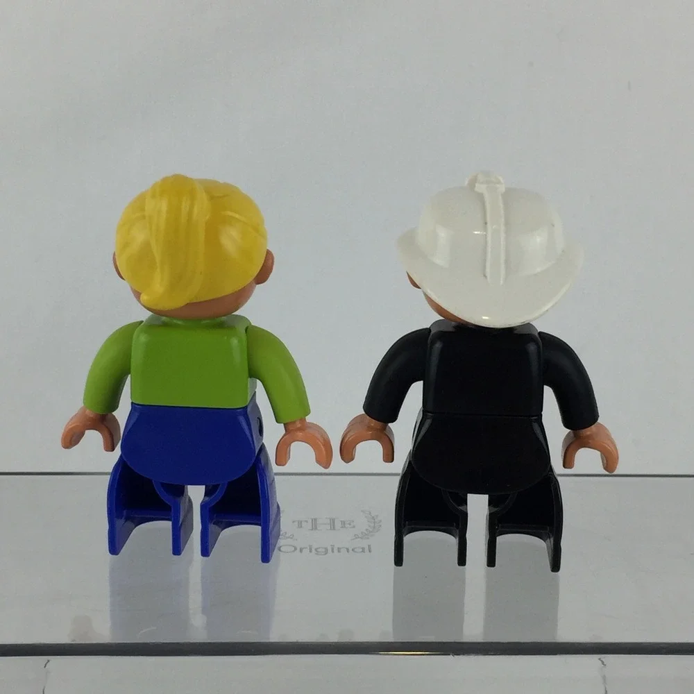 LEGO Duplo Figure Lot 9 piece Town People Construction Kids Twins‎ People